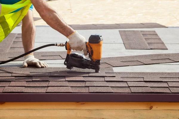 Common Roofing Problems and How Experts Fix Them