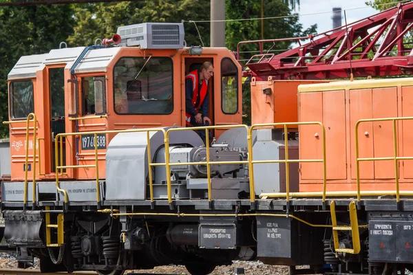 Falcon Electric of Portland Service Handling Complex Electrical Projects