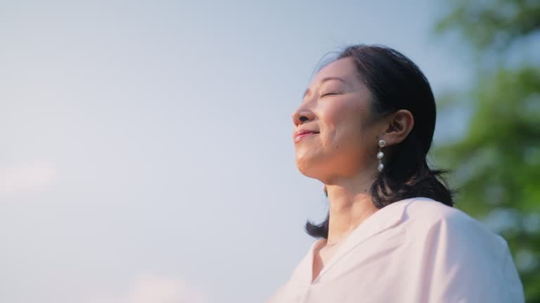 Mindful Eating Approaches That Support Leaner Living