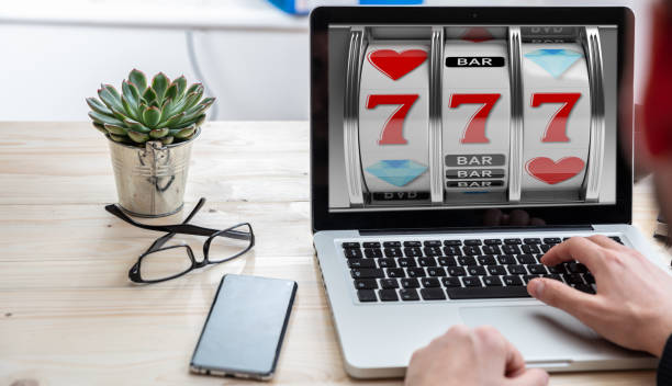 How Players Navigate Website Menus on Online Casino Singapore